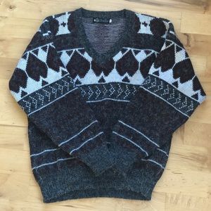 Vintage V-neck Wool Sweater, M
